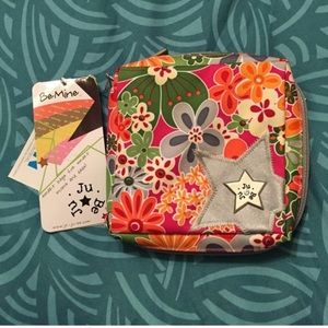 🚨ISO🚨Authentic Jujube Be Mine Wallet/Organizer